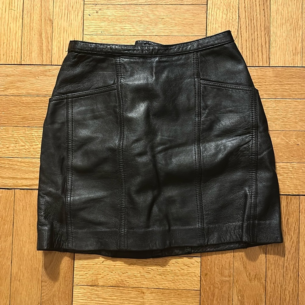 100% leather vintage mini skirt